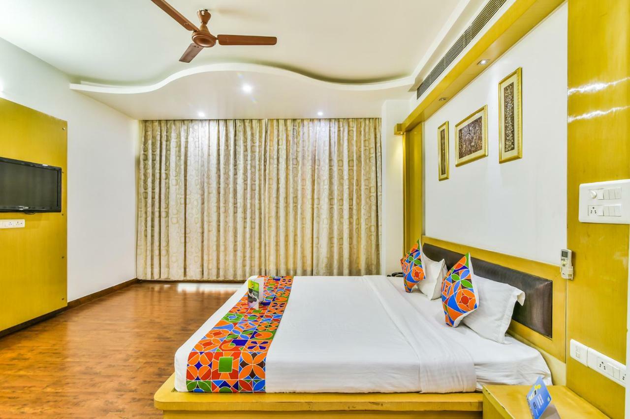Hotel Parth Inn Ghaziabad Exterior foto